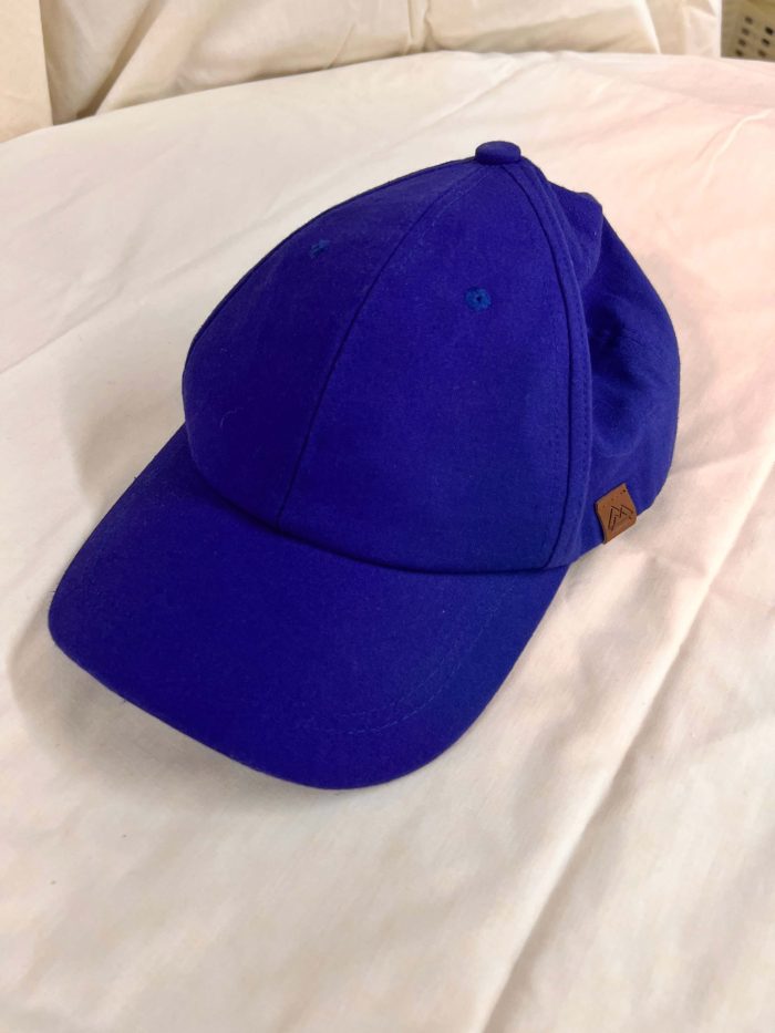 Various brands of hats - Image 16