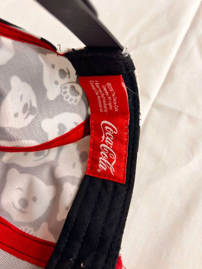 Various brands of hats - Image 20